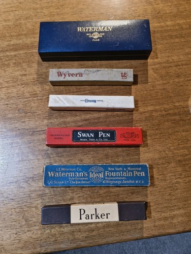 Vintage fountain pen - pen, boxes