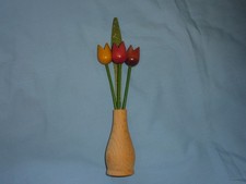 Wooden tulips vase 3 - tulips,