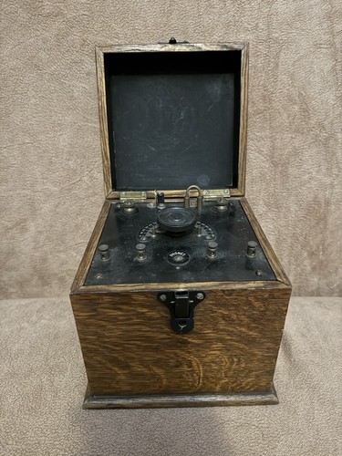 Boxed crystal radio - -, set