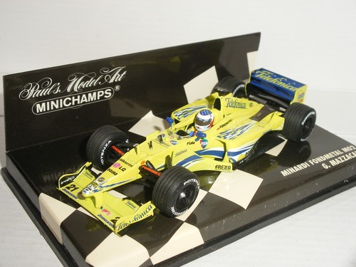 Minichamps 430 000021 - 1/43,