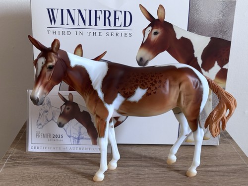 Breyer premier 2025 winnifred - breyer,