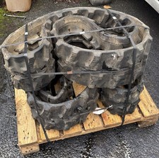 1 Set KUBOTA MINI DIGGER 230 x 96 x 35 Rubber Tracks - HITACHI KOMATSU