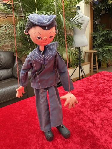 Pelham puppet 1970 - pelham, 1970’s