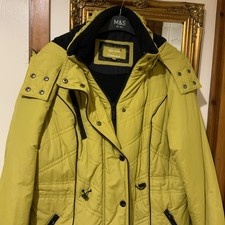 PER UNA STORMWEAR JACKET SIZE L. WINTER LIME