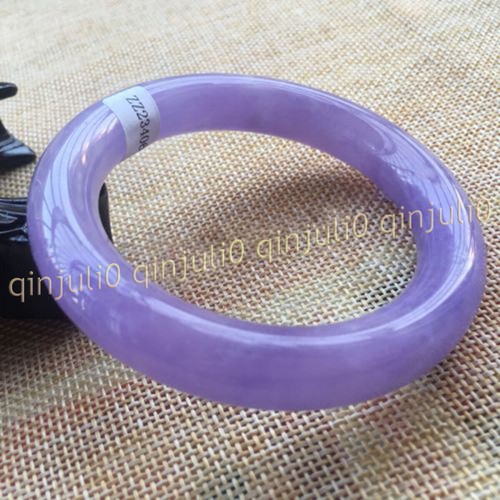 Charming natural lavender - charming,