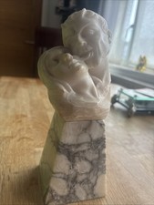 La Monella Di Marau Alabaster