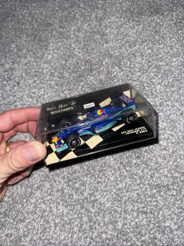Minichamps red bull sauber - f1,
