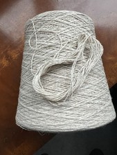 100% Lambswool Yarn. Pearl