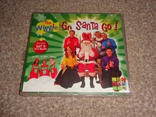 CD ALBUM - THE WIGGLES - GO SANTA GO!  (NEW & SEALED)