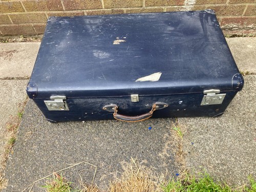 Vintage globetrotter suitcase - vintage,