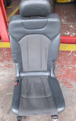 Audi rear 2nd row - audi,