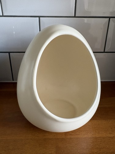 Nigella lawson ceramic - nigella,