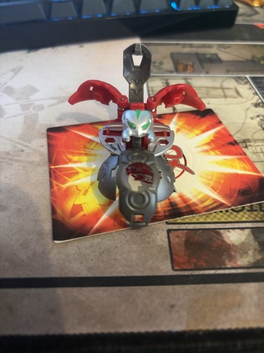 Bakugan mechtanium surge pyrus - surge,