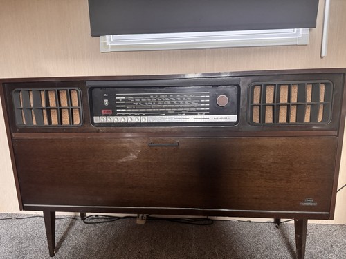 Grundig fm transistor - ,
