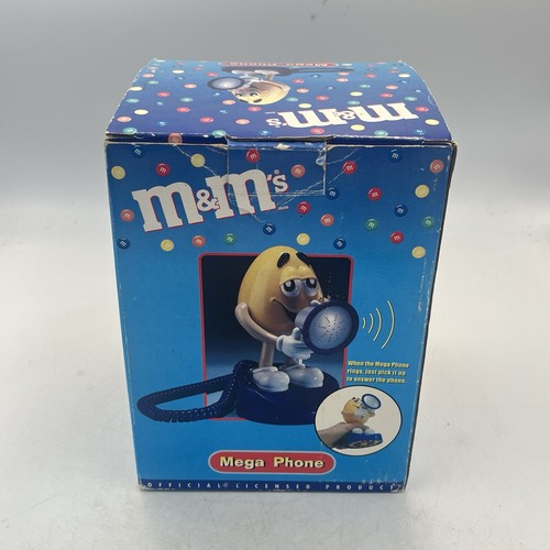 Vintage yellow peanut - peanut, m&m