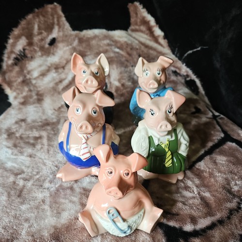 Natwest pigs full set - of, 5