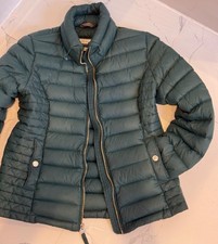 Abercrombie And Fitch Down