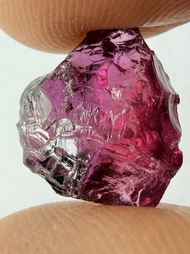 Natural purple garnet - 9.2,