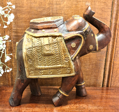 Large indian carved - 10", wooden