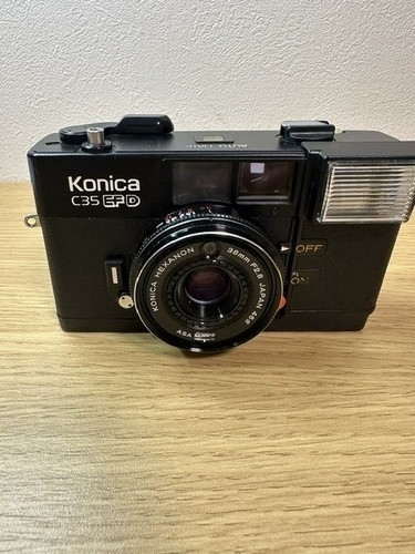 Konica c35 35mm - d,