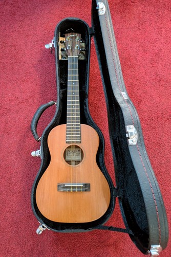 Pono mtdx ukelele hard case - ukelele, (hard