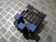 24350n000f 1n05g19 Fuse box  for Nissan Almera UK494578-45