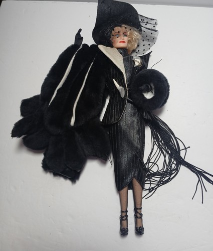 Vtg 1996 cruella vil - cruella, power