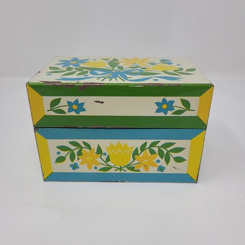 Vintage metal recipe box - vintage,