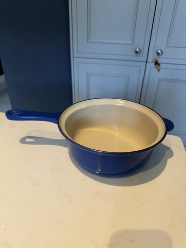Creuset blue saucepan - le,