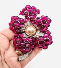 Large Catwalk Jon Fuchsia Cabochon Cluster & Faux Pearl Flower Brooch 3 3/4” New