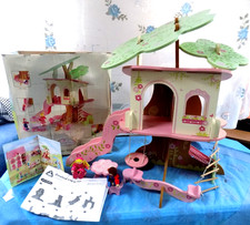 ELC Wood Rosebud Cottage