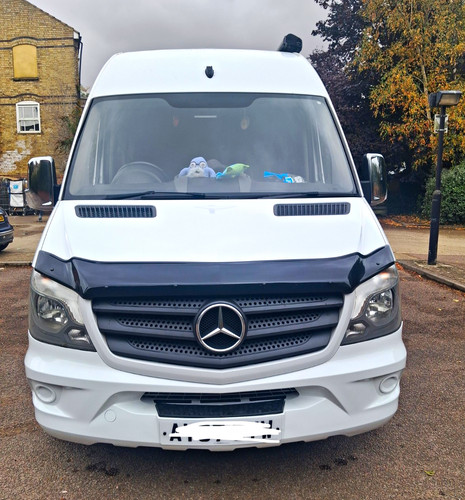 Mercedes sprinter day van - mercedes,