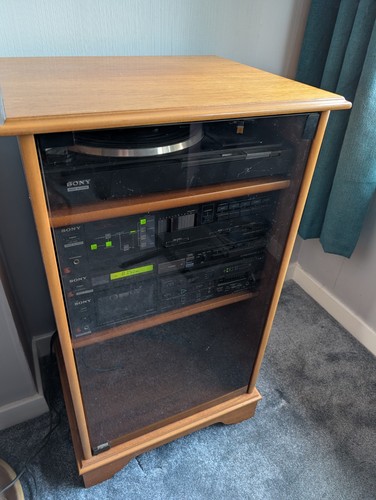 Vintage 1980 sony stereo - vintage,