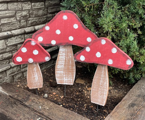 Rustic wooden mushroom - wooden, garden