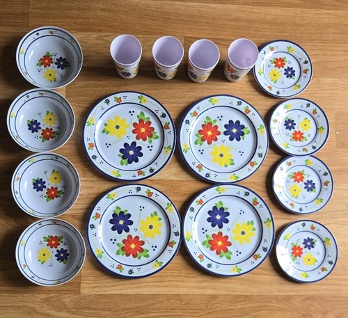 Whittard chelsea picnic set - of,
