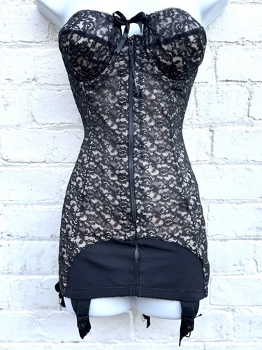 Vintage 1950s black lace