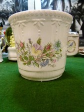 Aynsley Bone China Wild Tudor Small Pot planter, free delivery