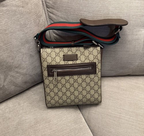 Gucci brown messenger - gg,