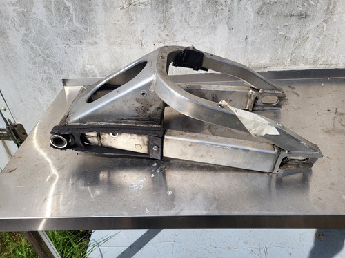 Yamaha yzf1000 4xv swingarm - yzf1000, r1