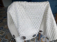 Paoletti Cream Embossed Lined