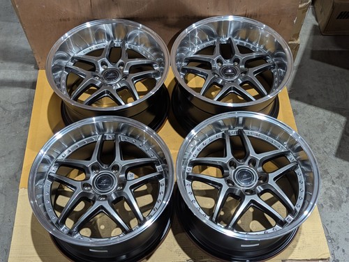 Staggered forum vice - 18",