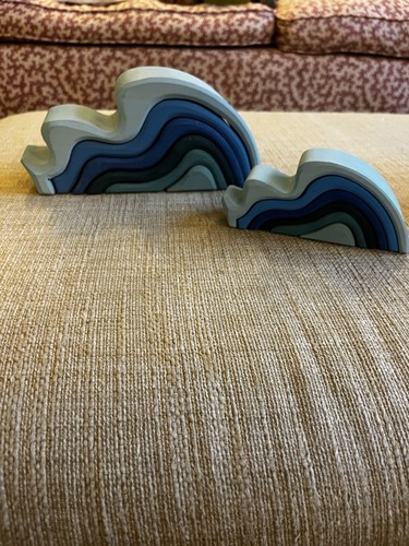 Grimms water waves - grimms, large