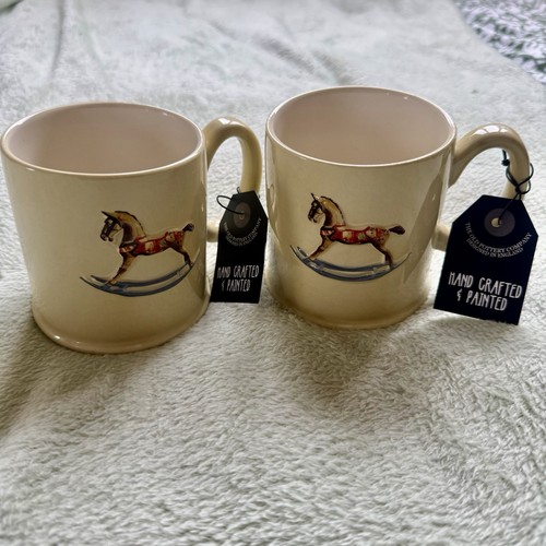 Pair the old pottery - of,
