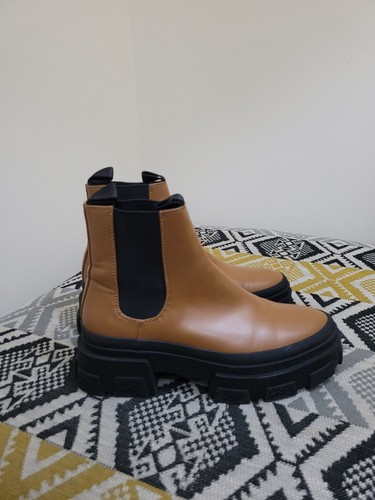 Euc womens zara - euc, chunky