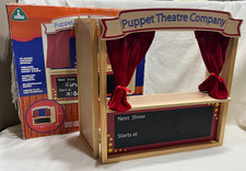 ELC PUPPET THEATRE : 2003 Wooden Playset By Early Learning Centre In Vgc - Boxed