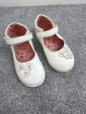 Deichmann White Patent Girls