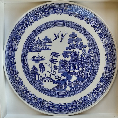 The spode blue - blue, room