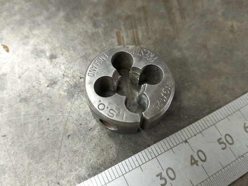 Presto split die 1 - presto, 1"