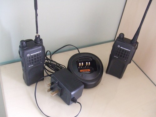 Motorola gp320 commercial - motorola,