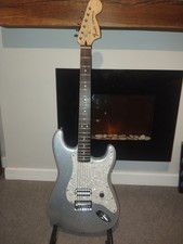 Tom Delonge Silver Sparkle